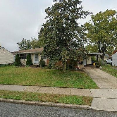 13 Lancaster Dr, Burlington, NJ 08016