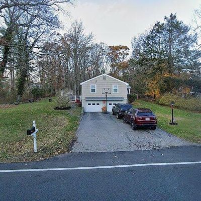 132 Tiffany Rd, Norwell, MA 02061