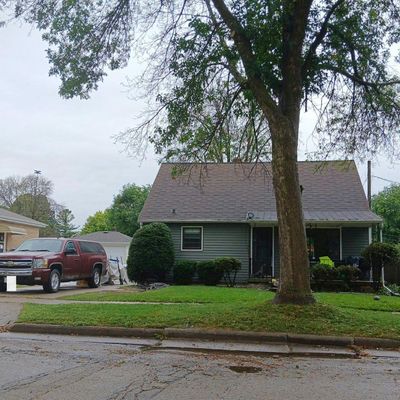 1413 S Walden Ave, Appleton, WI 54915