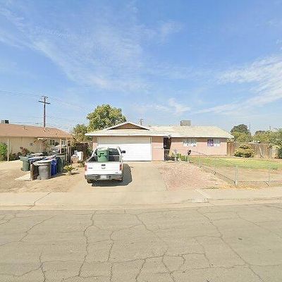 14208 Pimo St, Armona, CA 93202