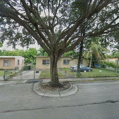 1425 Nw 120 Th St, North Miami, FL 33167