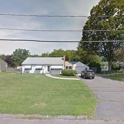 118 Bartels St, Springfield, MA 01128