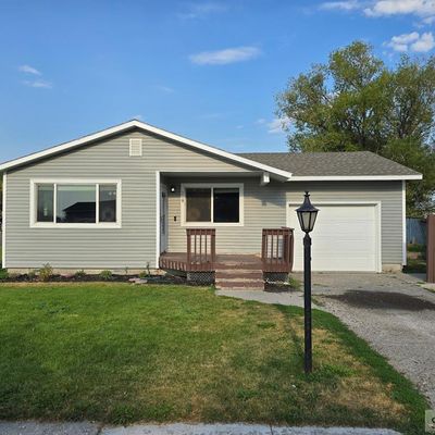 118 Michelle Dr, Sugar City, ID 83448