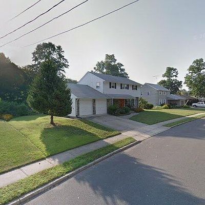 12 Pintinalli Dr, Trenton, NJ 08619