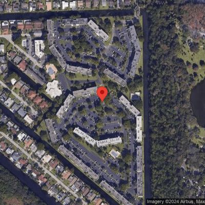 120 Royal Park Dr #2 E, Oakland Park, FL 33309