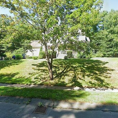 125 Rivers Edge Dr, Middleboro, MA 02346