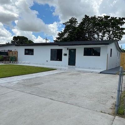 1260 W 32 Nd St, Hialeah, FL 33012