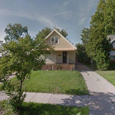 16325 Clearview Ave, Cleveland, OH 44128