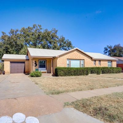 1708 N 6 Th St, Tahoka, TX 79373