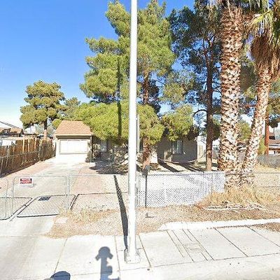 1711 E Ogden Ave, Las Vegas, NV 89101