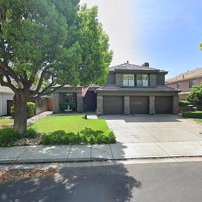 1715 Tahoe Cir, Tracy, CA 95376