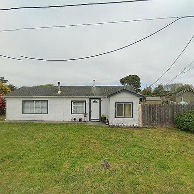 1739 Washington Ave, Mckinleyville, CA 95519