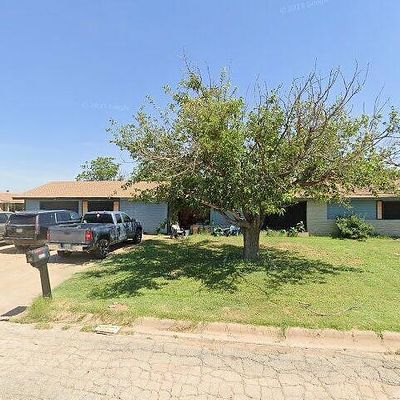 1432 Westover Dr, Anson, TX 79501