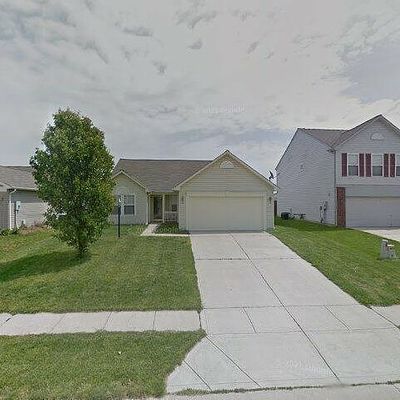 1483 Round Lake Rd, Greenwood, IN 46143