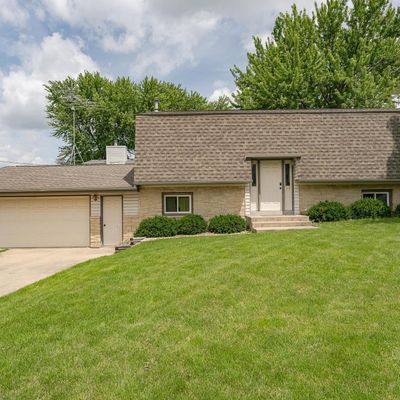 15 9 Th St Nw, Byron, MN 55920