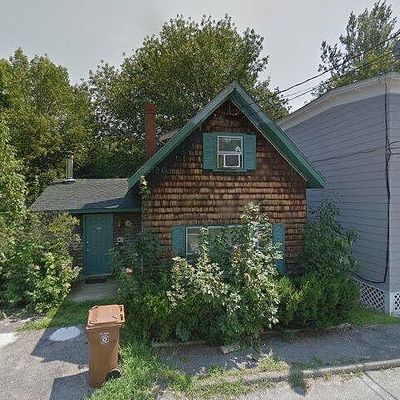 15 Harrison Ave, Saco, ME 04072