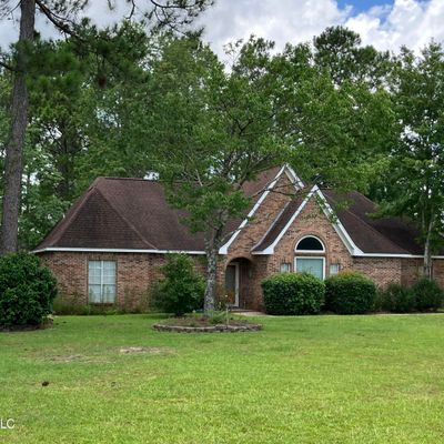 15407 Village Dr, Biloxi, MS 39532