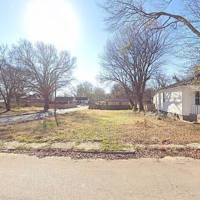 1985 E Mclemore Ave, Memphis, TN 38114