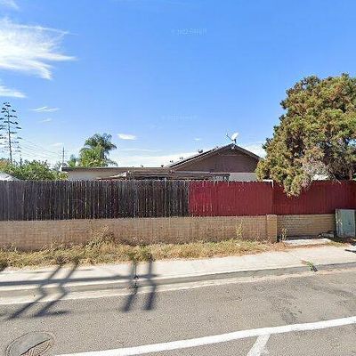 2 Kingswood Dr, Chula Vista, CA 91911