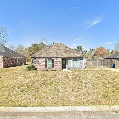 2039 Falconcrest Dr, Denham Springs, LA 70726