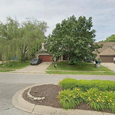 2042 Thousand Oaks Blvd, Indianapolis, IN 46214