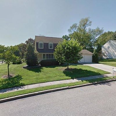 205 Dickens Dr, Delran, NJ 08075