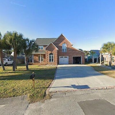 206 Teakwood Dr, Carolina Beach, NC 28428