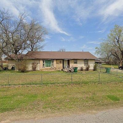 207 W Hillcrest Ln, Hobart, OK 73651