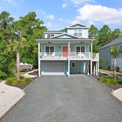 209 Ne 58 Th St, Oak Island, NC 28465