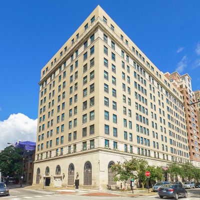 2100 N Lincoln Park W #4 D N, Chicago, IL 60614