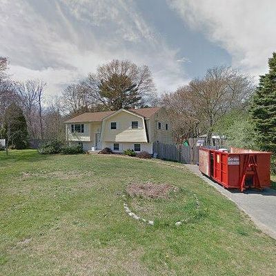 211 Temi Rd, Raynham, MA 02767