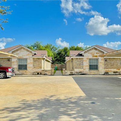 215 W Albatross Ave, Pharr, TX 78577