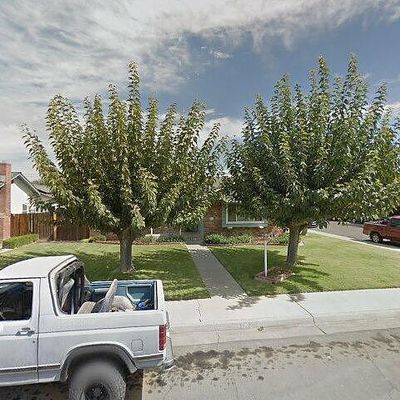 217 Cindy Ln, Coalinga, CA 93210