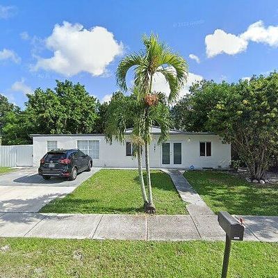 17981 Nw 2 Nd Pl, Miami, FL 33169