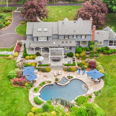 18 Lantern Ridge Rd, New Canaan, CT 06840