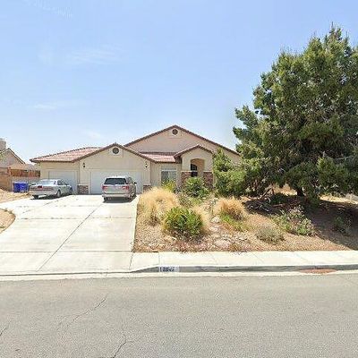 18845 Sahale Ln, Apple Valley, CA 92307