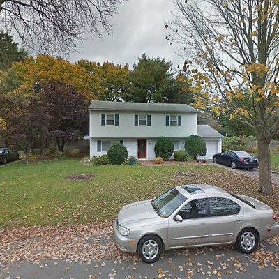 19 South Ln, Huntington, NY 11743