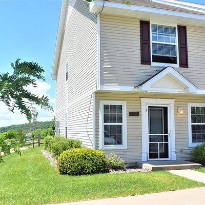 1900 Pika Trl #A, River Falls, WI 54022