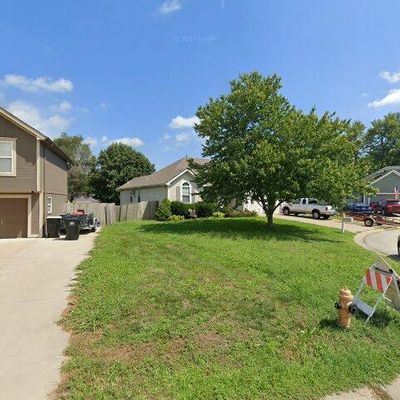 19012 E 12 Th St S, Independence, MO 64057