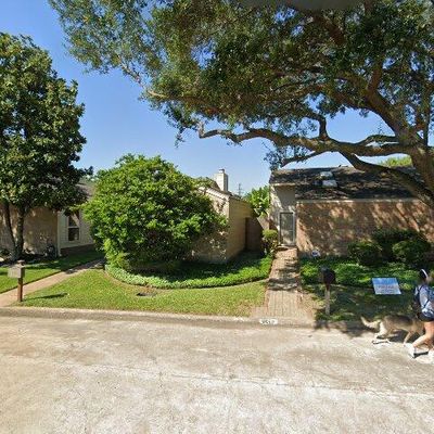 1914 Courtney Lane Dr, Houston, TX 77042