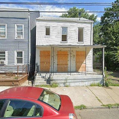 24 Hillman St, Paterson, NJ 07522