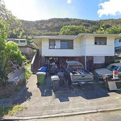 2416 Naai St, Honolulu, HI 96819