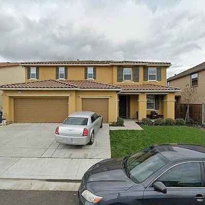 2437 Sanders Ln, Fairfield, CA 94533