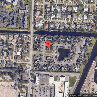 2462 Waterside Dr, Lake Worth, FL 33461