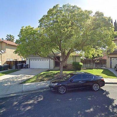 2490 Ponte Mira Way, Tracy, CA 95376