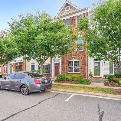 25093 Francisco Ter, Chantilly, VA 20152