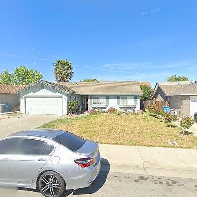 257 Holland Cir, Hollister, CA 95023