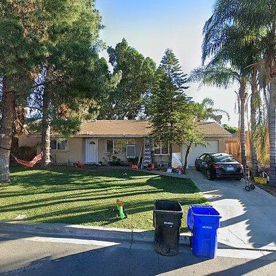 27141 Millar St, Highland, CA 92346