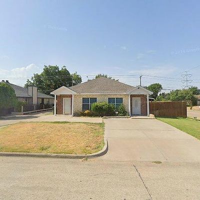 2200 Summer Day Dr, Arlington, TX 76014