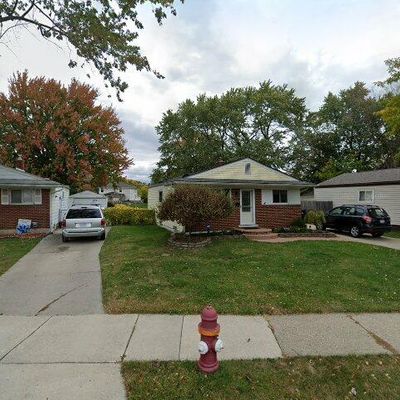 22213 Gordon Rd, Saint Clair Shores, MI 48081